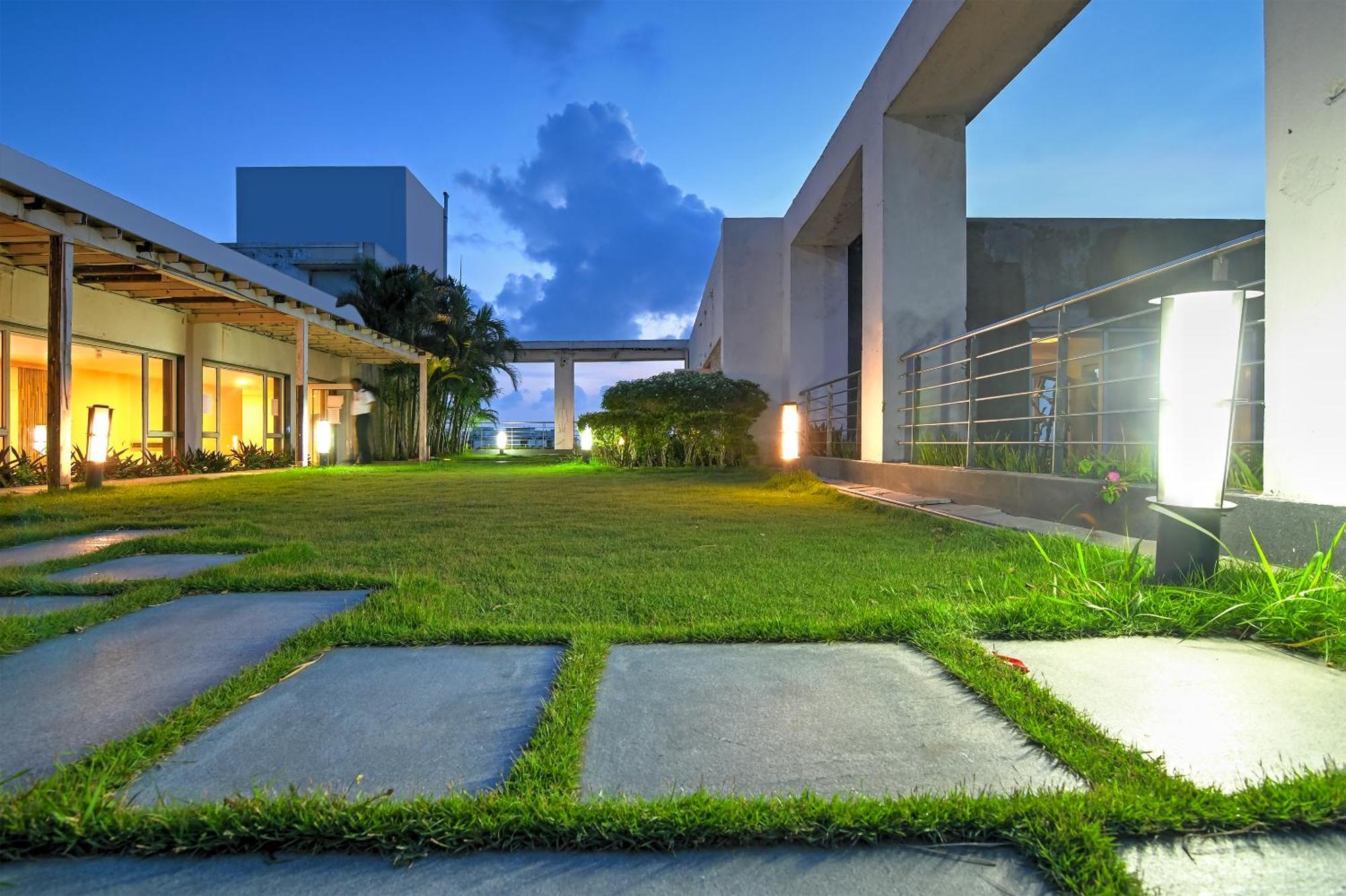 Hotel Urban Asia Kalkutta Exterior foto