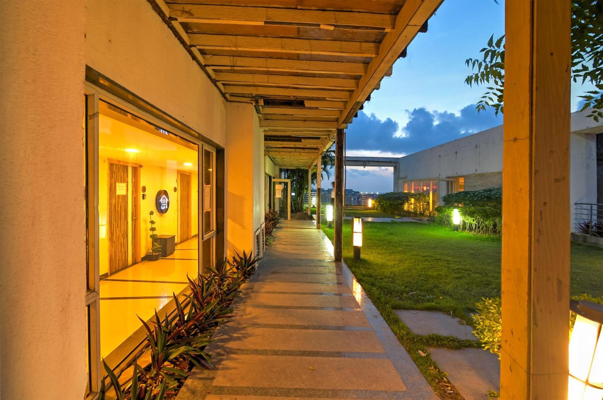 Hotel Urban Asia Kalkutta Exterior foto